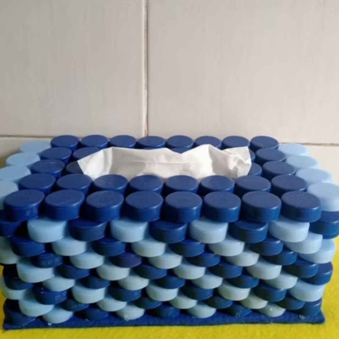 Wadah Tissue Tutup Botol